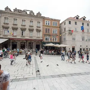  Apartment Piazza Square City Top Centre Croatia